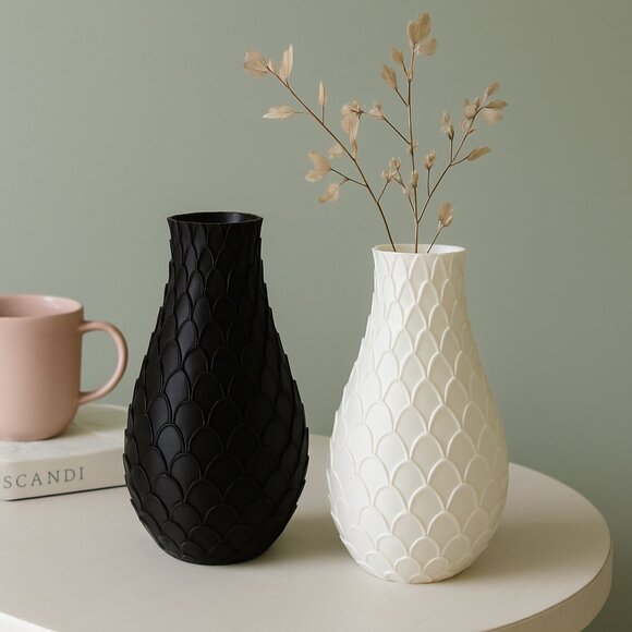 Minimalist 17cm/6.8in  Ceramic Vase – White or Black - Picture 2 of 4